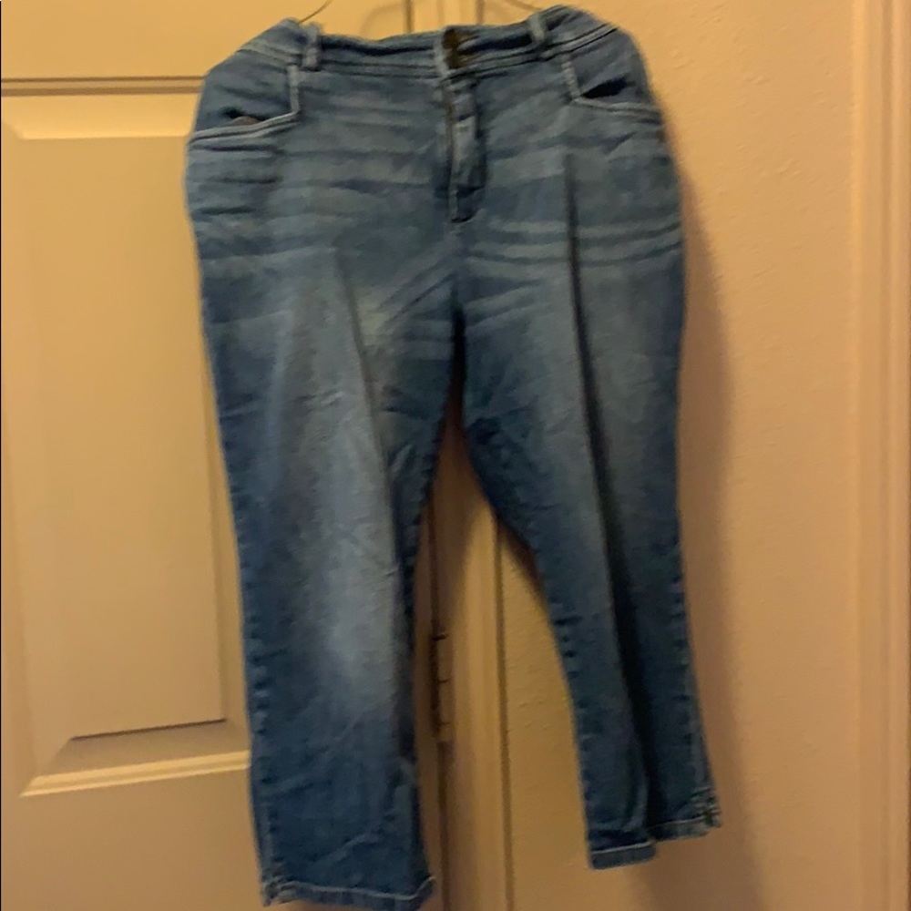 Capri jeans